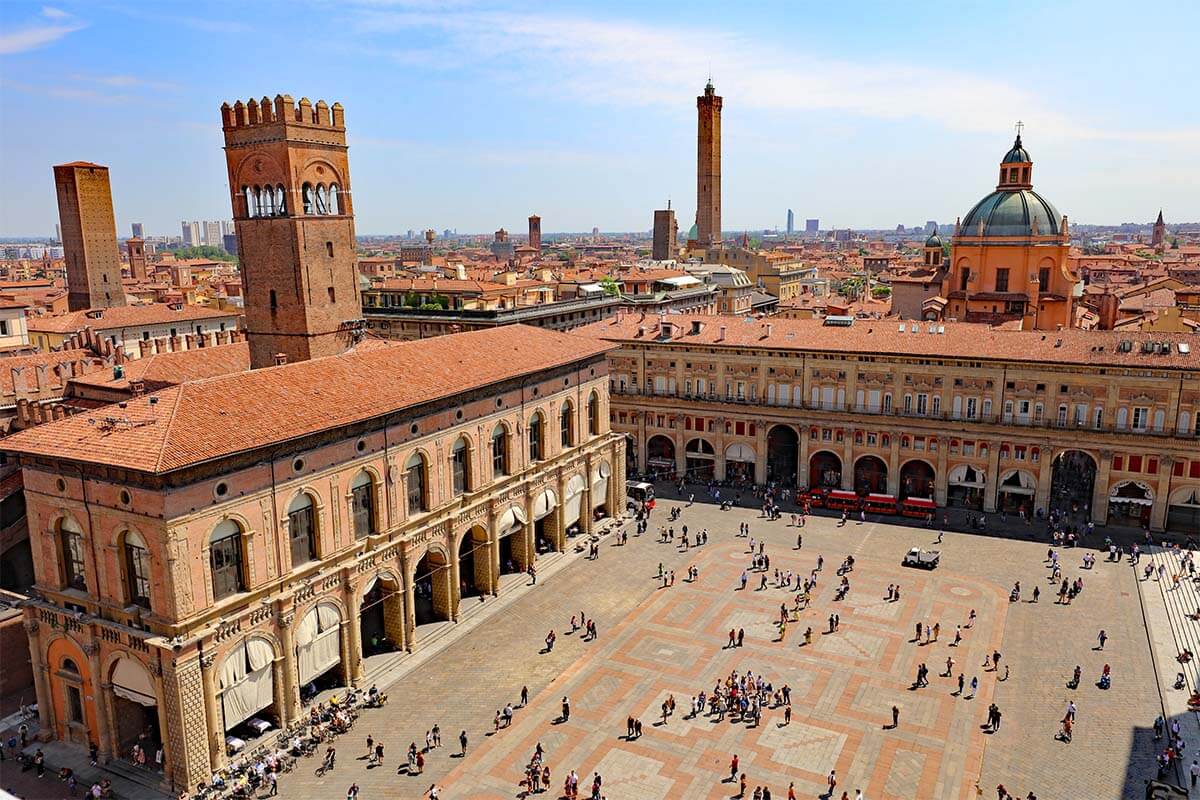 BOLOGNA · ITALY 개최지 풍경
